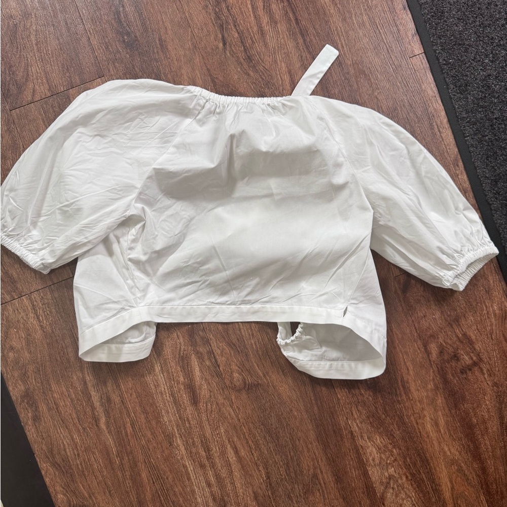 Off-Shoulder White Crop Top — Women's Stylish Summer Top - Picture 2 of 4
